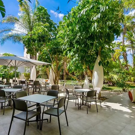 Areca Hotell