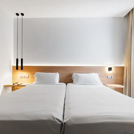 Hotel Areca 4*
