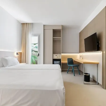 Hotel Areca Torrellano