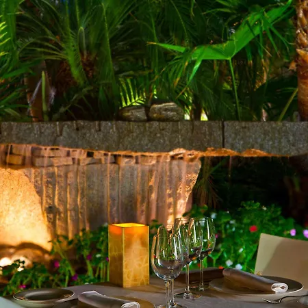 ホテル アレカ トレリャノ