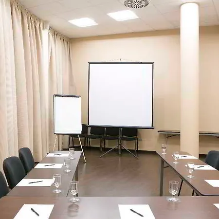 ホテル アレカ トレリャノ