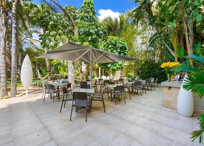 Hotel Areca Torrellano